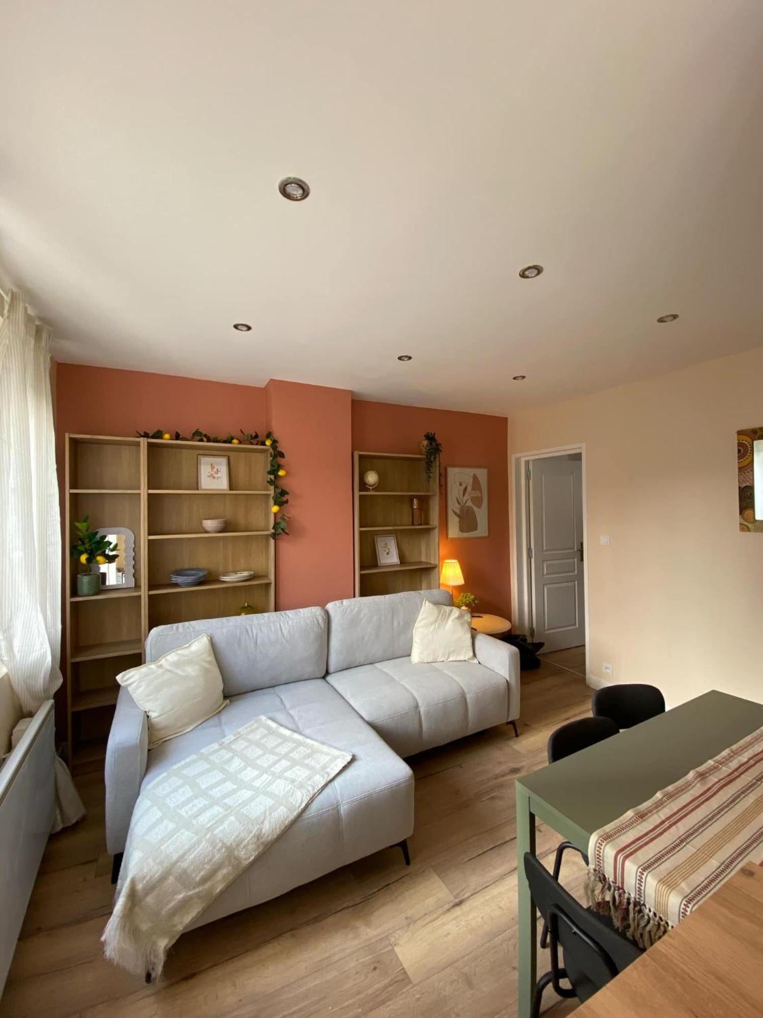 Douce Escale En Plein Centre - Avec Parking Prive Appartement